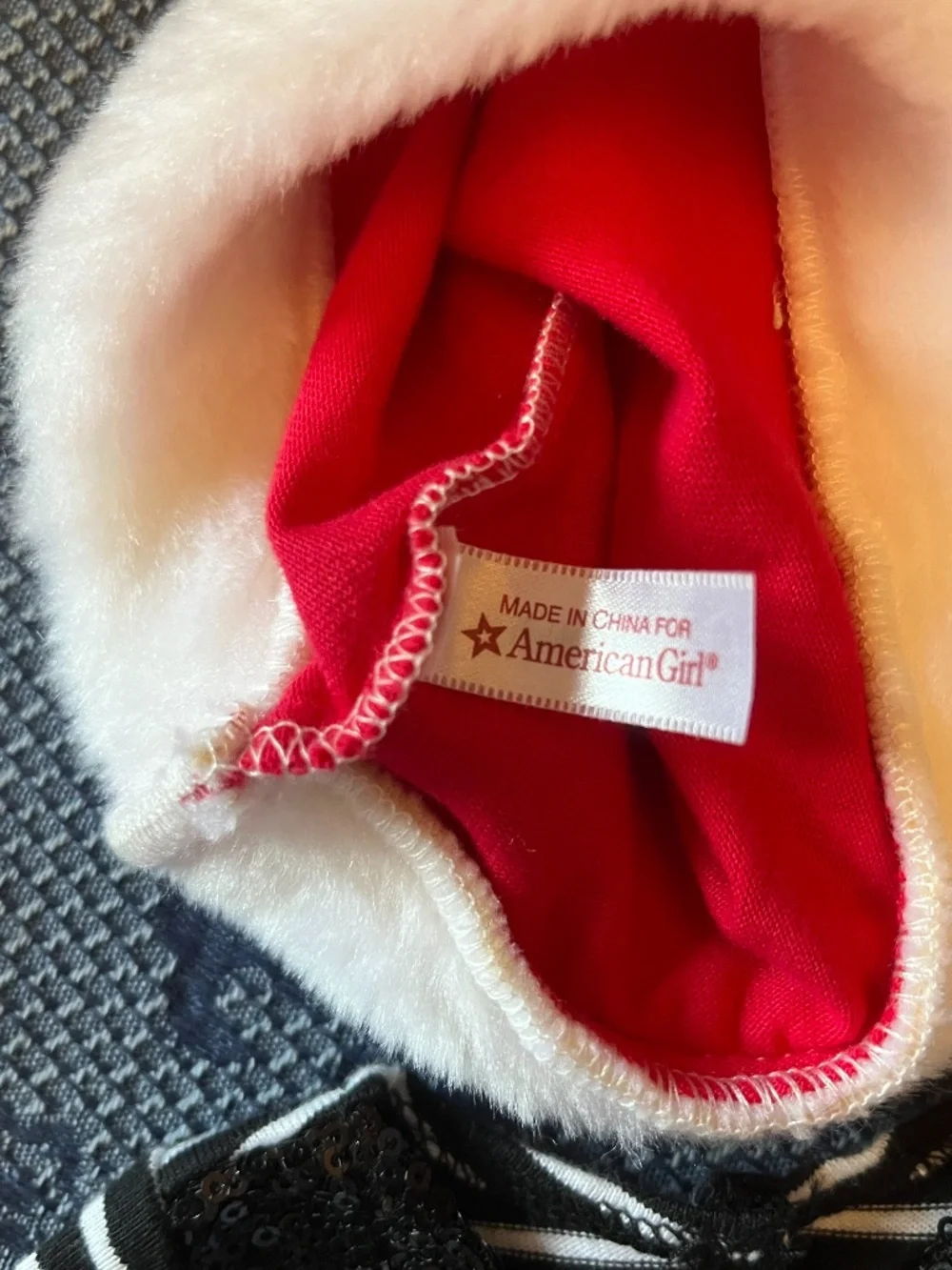 Lot of American Girl doll accessories & clothing 12 items